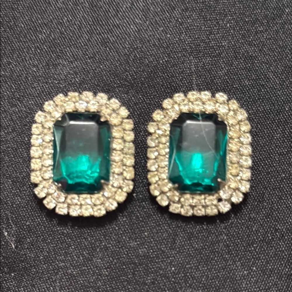 Emerald Green and Silver Crystal Earrings